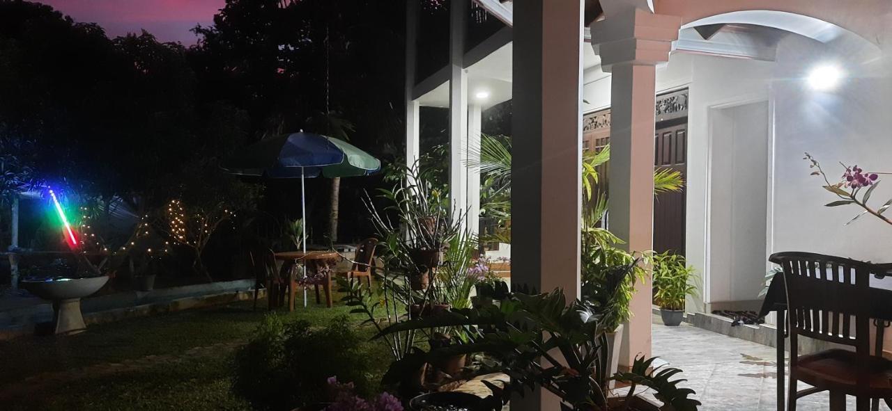 Green Edge Residences Dambulla Kültér fotó